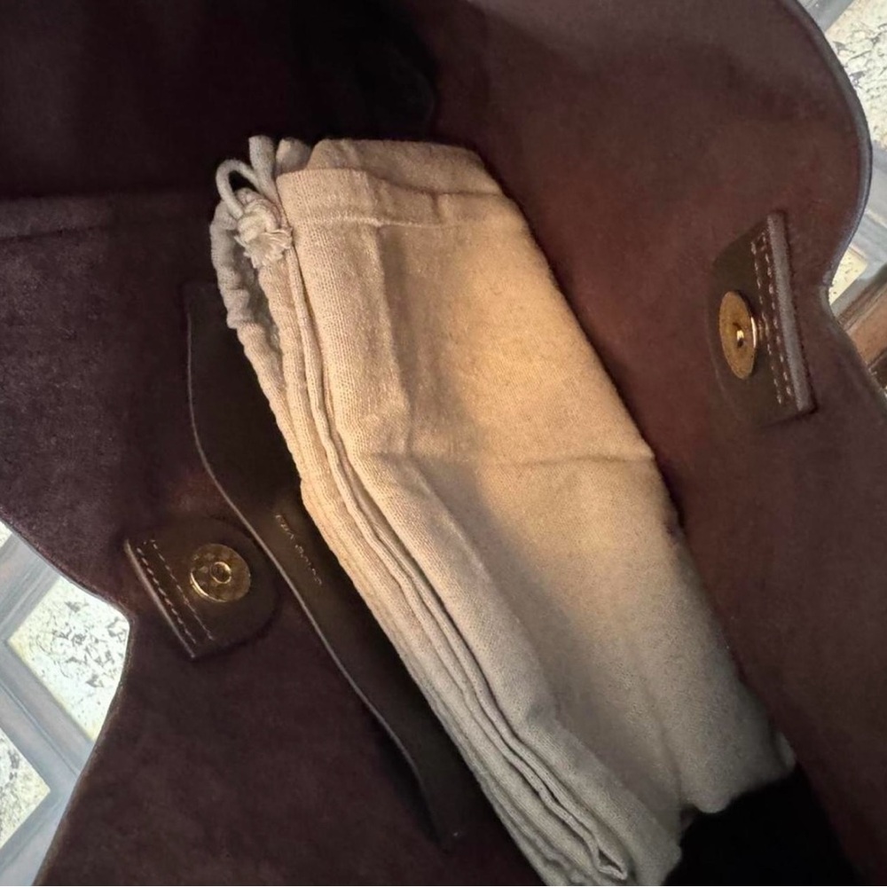 Dolce Vita Brown Suede Hobo Bag - Picture 5 of 5